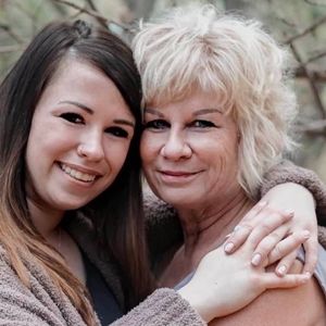 Meet your Posher, Cindy